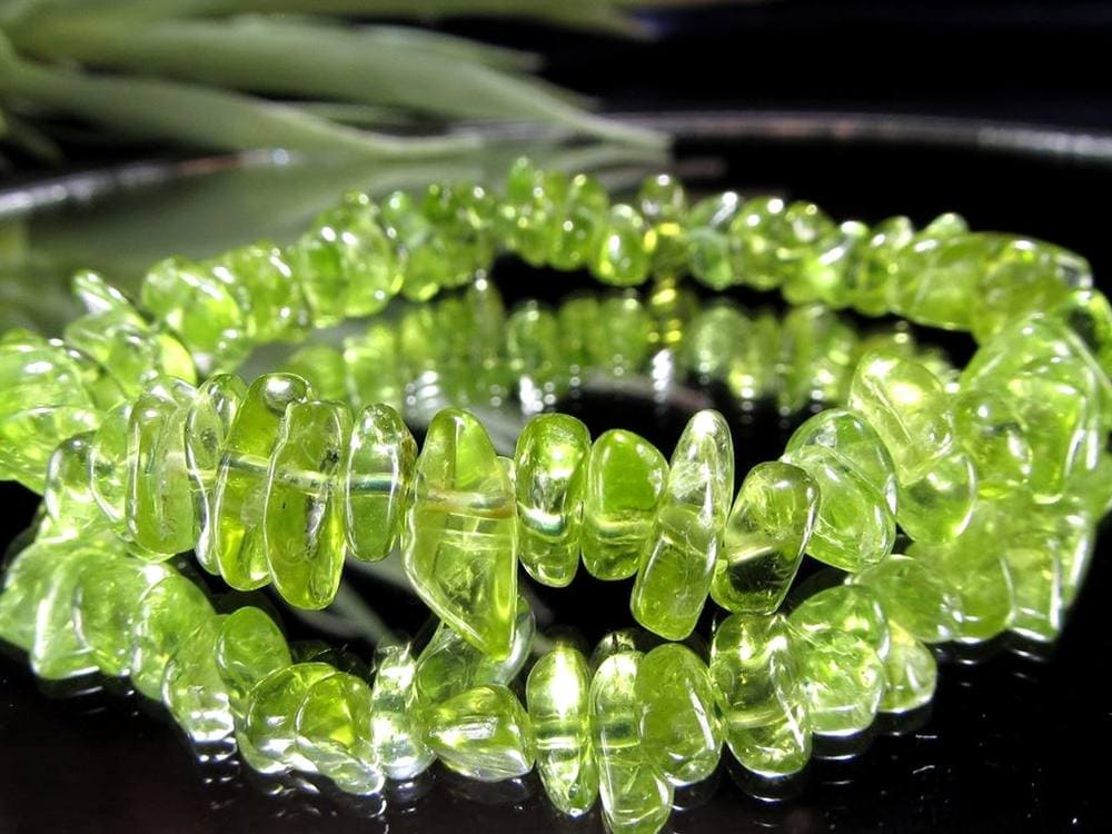 ペリドット ブレスレット 8月の誕生石 かんらん石 さざれ石