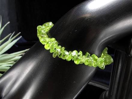 ペリドット ブレスレット 8月の誕生石 かんらん石 さざれ石