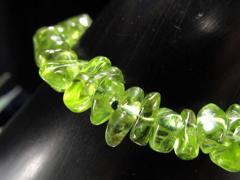 ペリドット ブレスレット 8月の誕生石 かんらん石 さざれ石