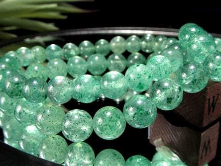 グリーンマイカ フックサイトインクォーツ グリーンモスコバイト 雲母 ブレスレット