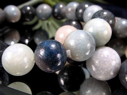 スコルザライト トロレアイト トロール石 ブレスレット ラズライト