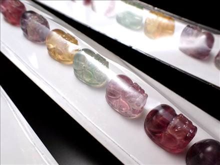 フローライト ヒキュウ 貔貅 彫刻 蛍石 天然石