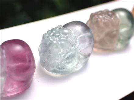 フローライト ヒキュウ 貔貅 彫刻 蛍石 天然石