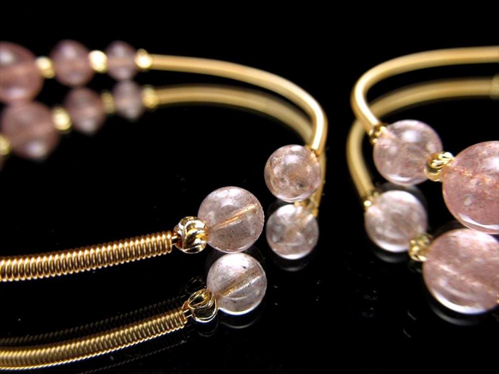 ピンクエピドートシスト ブレスレット 形状記憶ワイヤー バングル デザインブレスレット