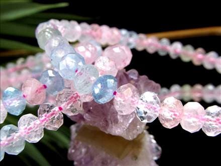 MIXベリル 緑柱石 ブレスレット 繊細ボタンカット