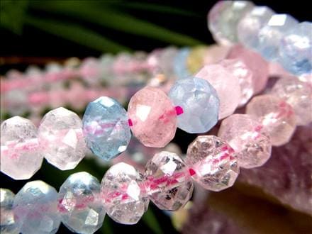 MIXベリル 緑柱石 ブレスレット 繊細ボタンカット