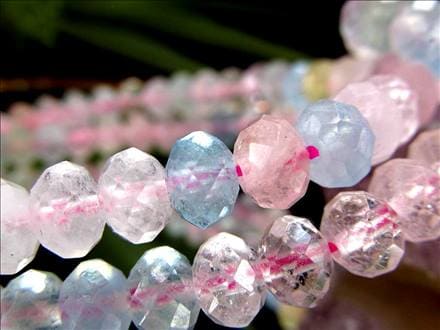 MIXベリル 緑柱石 ブレスレット 繊細ボタンカット