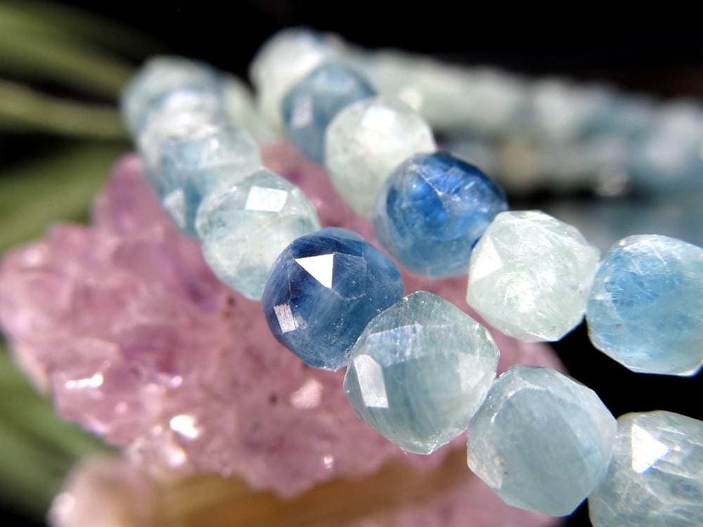 グリーン カイヤナイト 藍晶石 ブレスレット ケニア産