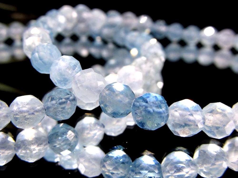 アクアマリン ボールカットブレスレット 3月の誕生石 藍玉