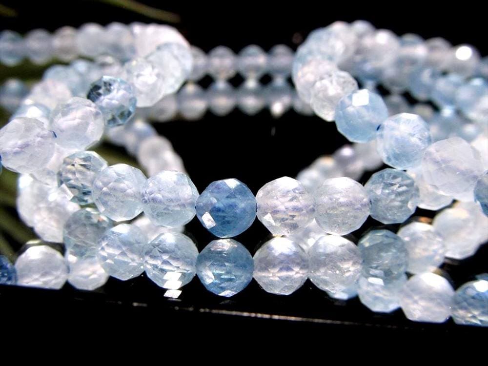 アクアマリン ボールカットブレスレット 3月の誕生石 藍玉