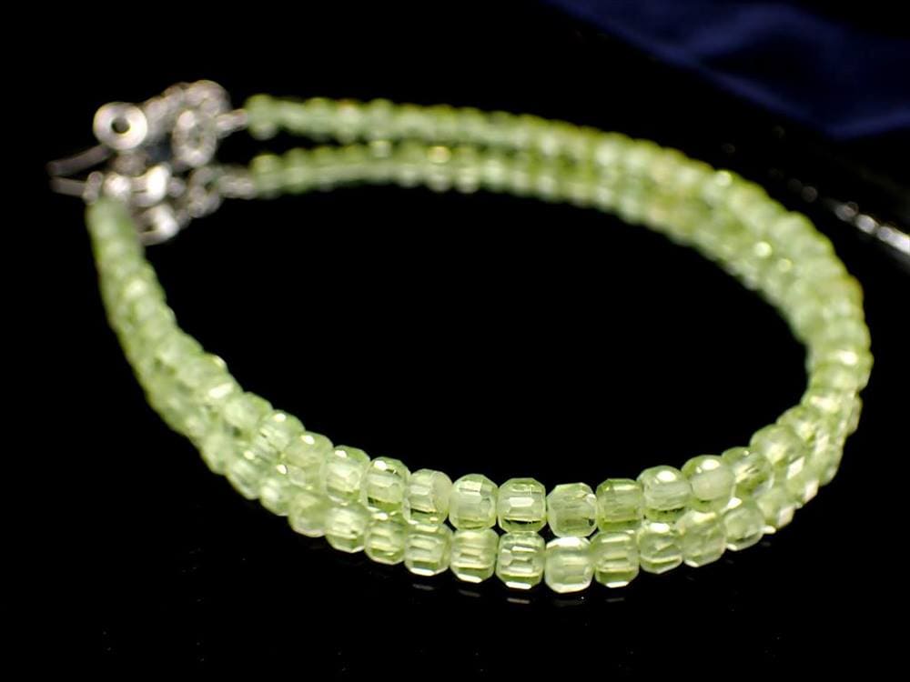 ペリドット ワイヤーブレスレット 8月の誕生石 ペリドットブレスレット アジャスター金具付き