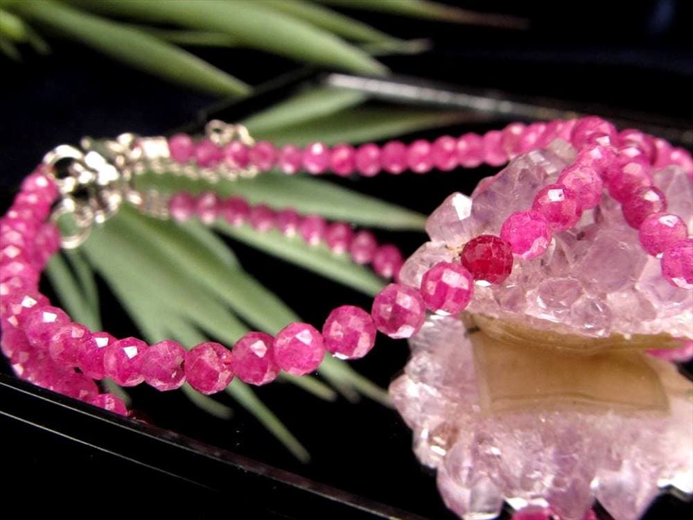 ルビー ワイヤーブレスレット 7月の誕生石 ルビーブレスレット アジャスター金具付き