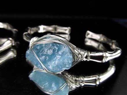 ☆激安特価！☆存在感抜群！大粒天然石使用☆繊細彫刻！デザイン