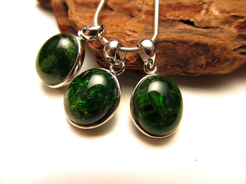 クロムダイオプサイト