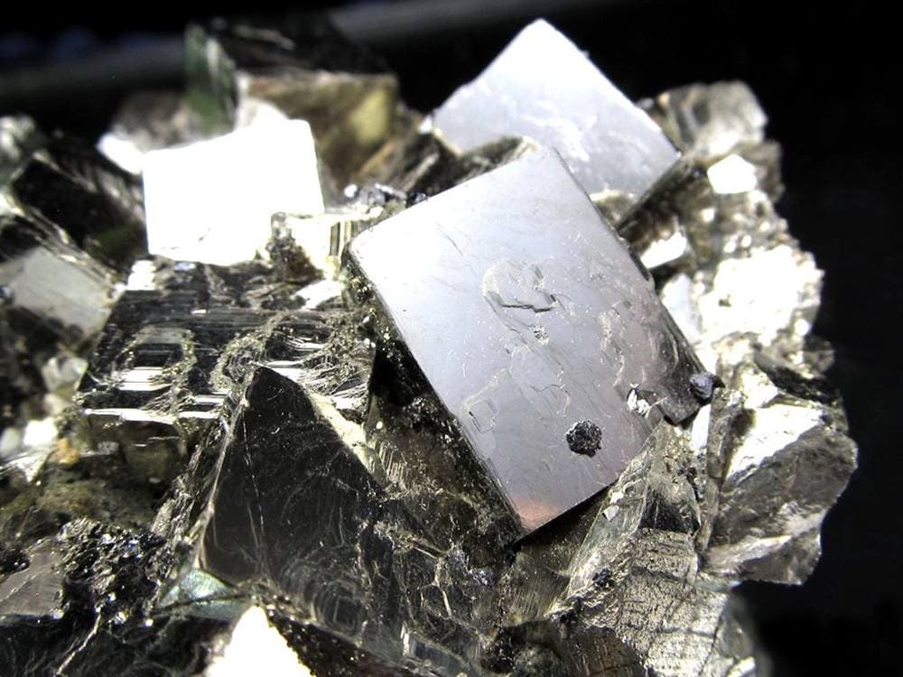 パイライト 黄鉄鉱 原石 フールズゴールド 邪気払い