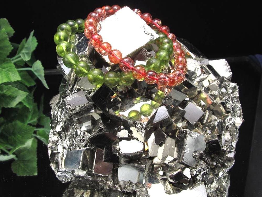 パイライト 黄鉄鉱 原石 フールズゴールド 邪気払い