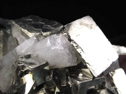 パイライト 黄鉄鉱 原石 フールズゴールド 邪気払い