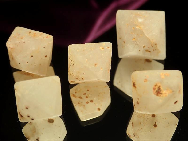 超希少 インドネシア産高温水晶 ベータクォーツ 12面体水晶 お得な5個セット 双六角錐水晶 12面体水晶 結晶原石セット インドネシア産