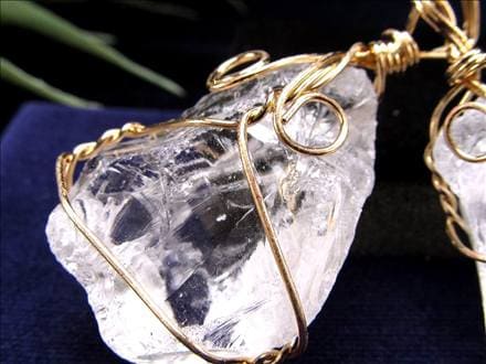 天然水晶 原石 水晶 クォーツ ワイヤーラップ ペンダントトップ