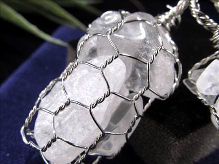 天然水晶 原石 水晶 クォーツ ワイヤーラップ ペンダントトップ