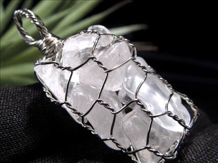 天然水晶 原石 水晶 クォーツ ワイヤーラップ ペンダントトップ