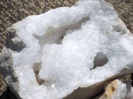 ジオード 水晶 クラスター 晶洞 浄化