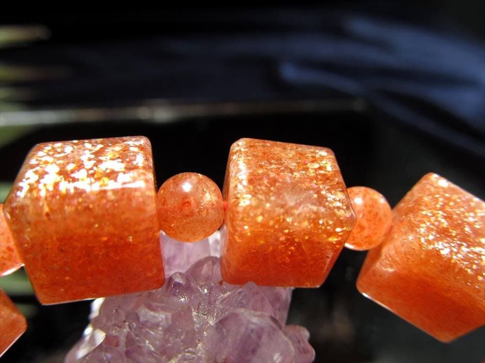 サンストーン 日長石 キューブカット ブレスレット 太陽の石