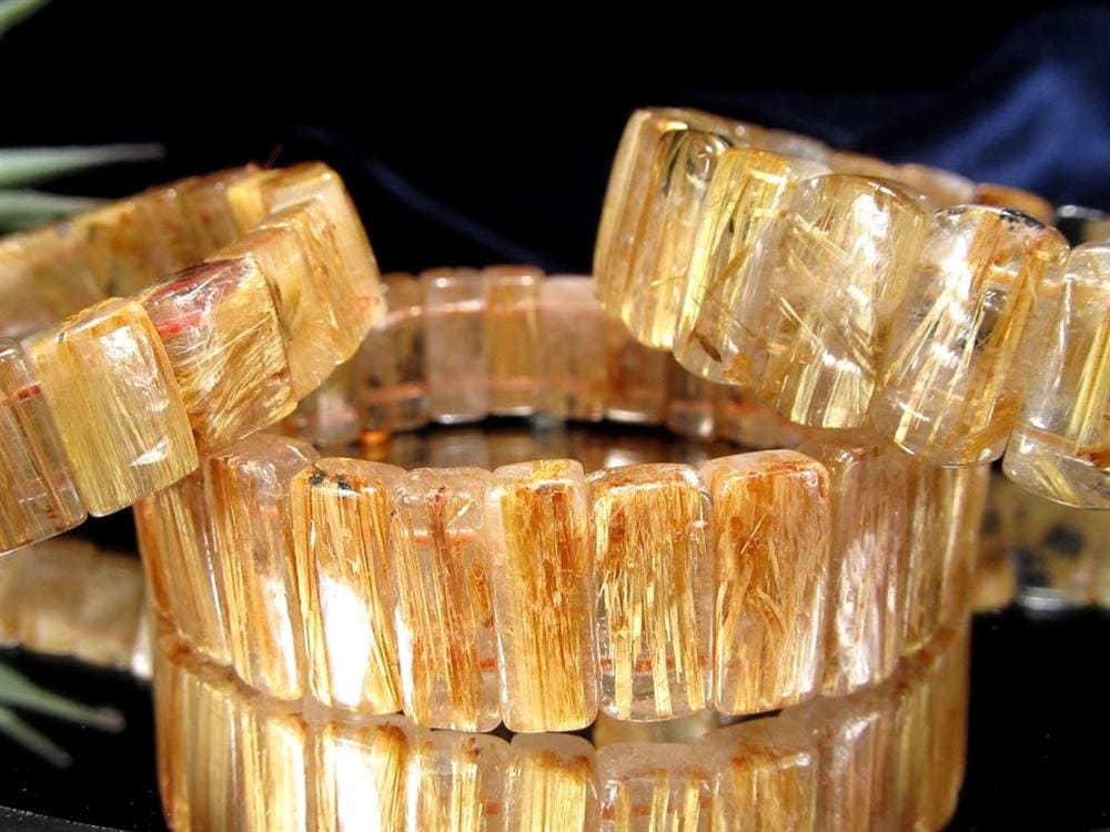 ゴールドルチル タイチン バングル ブレスレット アクセサリー