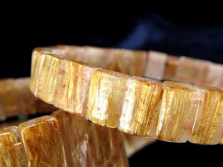 ゴールドルチル タイチン バングル ブレスレット アクセサリー