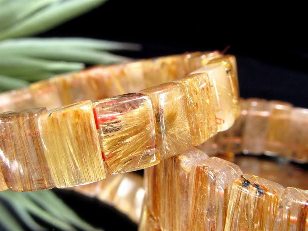 ゴールドルチル タイチン バングル ブレスレット アクセサリー