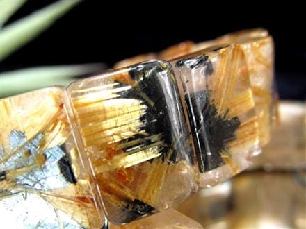 太陽タイチン 太陽放射 ゴールドタイチンルチルクォーツ バングル ブレスレット