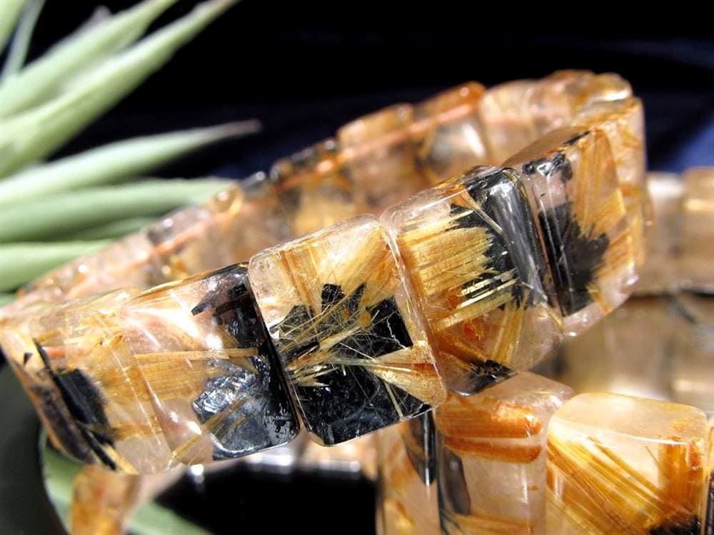 太陽タイチン 太陽放射 ゴールドタイチンルチルクォーツ バングル ブレスレット