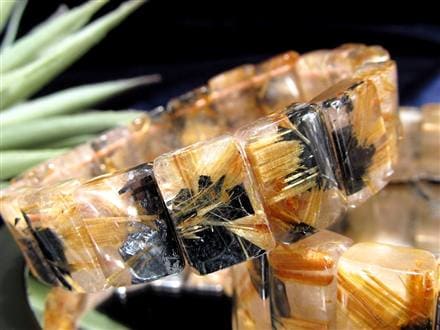 太陽タイチン 太陽放射 ゴールドタイチンルチルクォーツ バングル ブレスレット