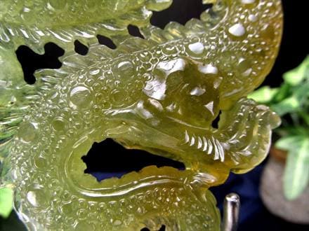 アクアマリン グリーンベリル エメラルド 龍 彫刻 置物