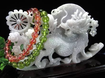 翡翠 ヒスイ 置物 ジェダイト 硬玉