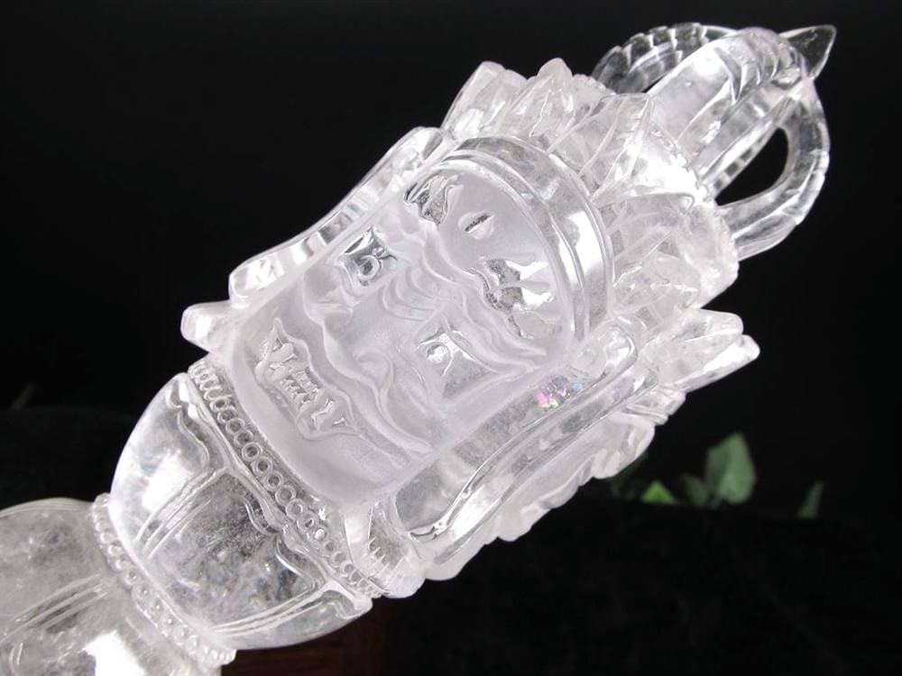 水晶 プルパ 金剛杭 彫刻 置物