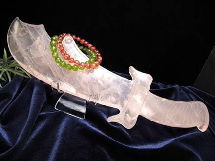 紅石英 ローズクォーツ 置物 刀 剣