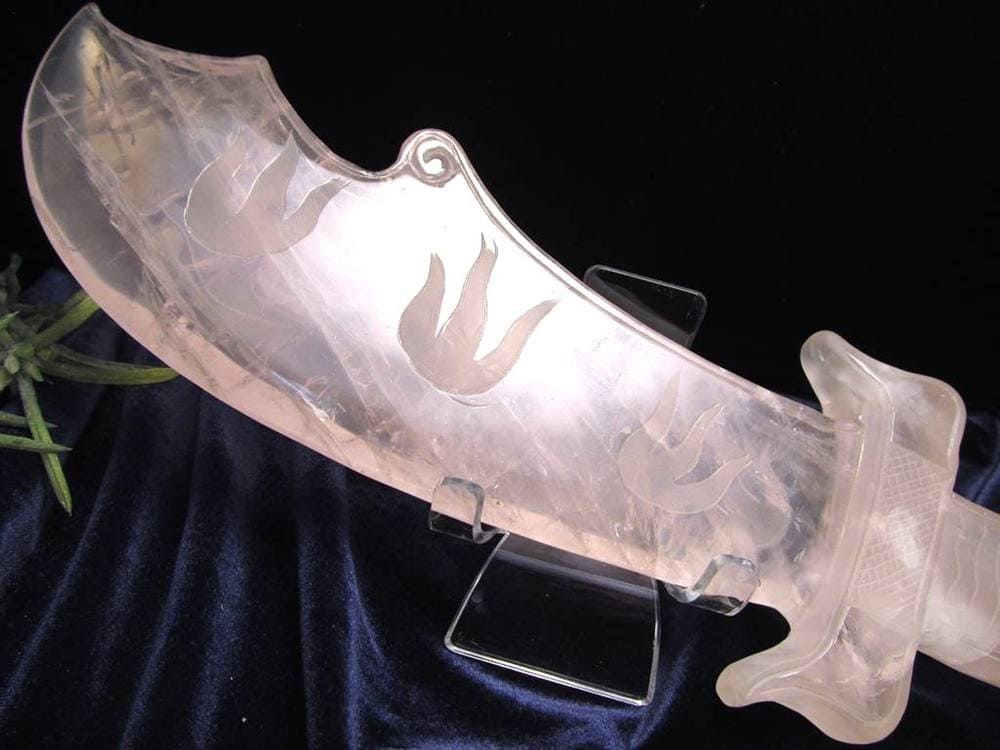 紅石英 ローズクォーツ 置物 刀 剣