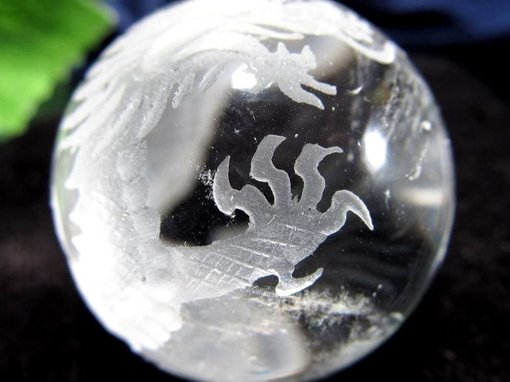 五本爪 龍彫り 水晶 丸玉 開運大吉
