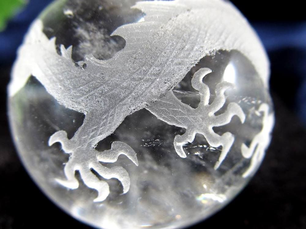 五本爪 龍彫り 水晶 丸玉 開運大吉