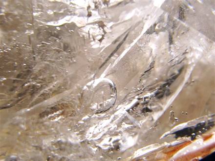 水入り水晶 エレスチャル 原石 置物 エンハイドクォーツ