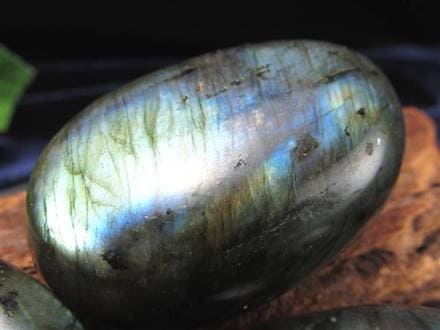 ラブラドライト タンブル 握り石 ポリッシュ 磨き石