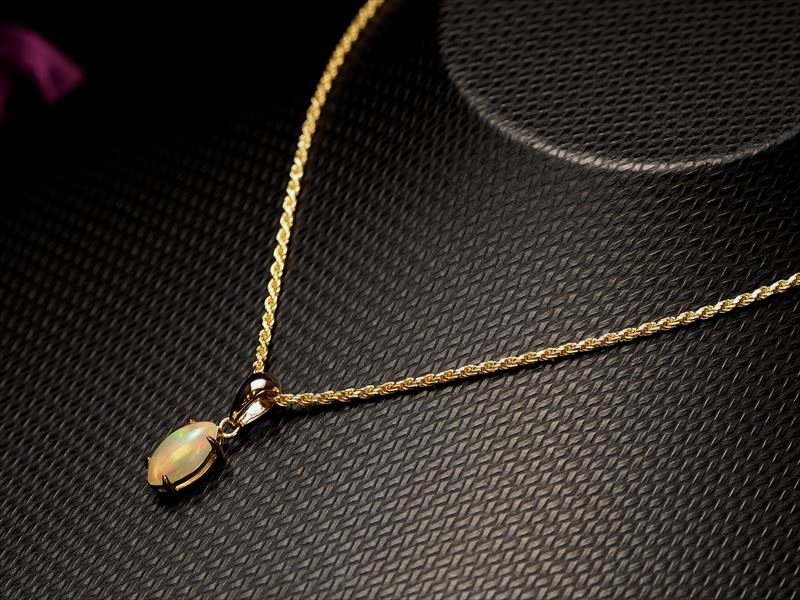 プレシャスオパール