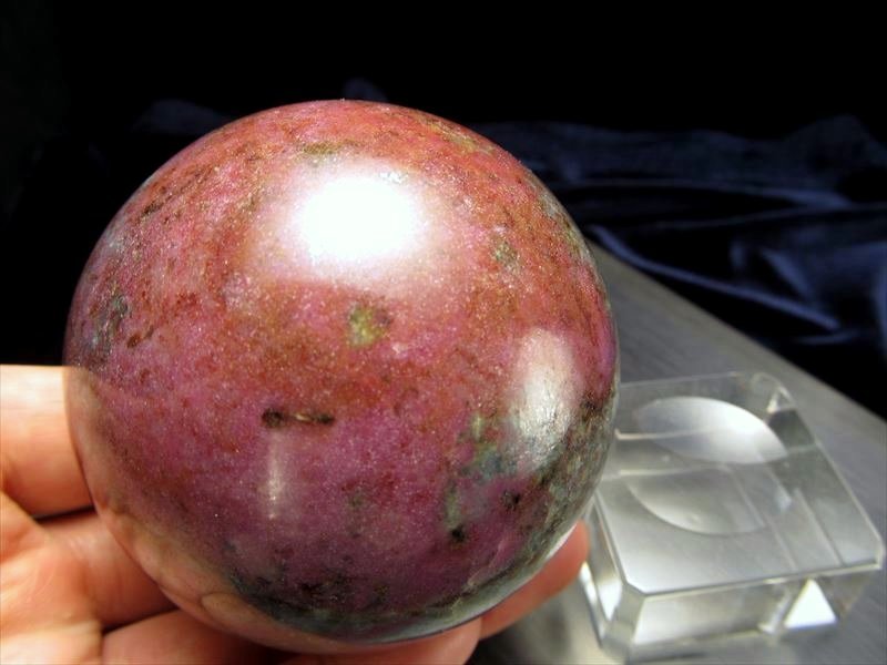 ルビーインカイヤナイト