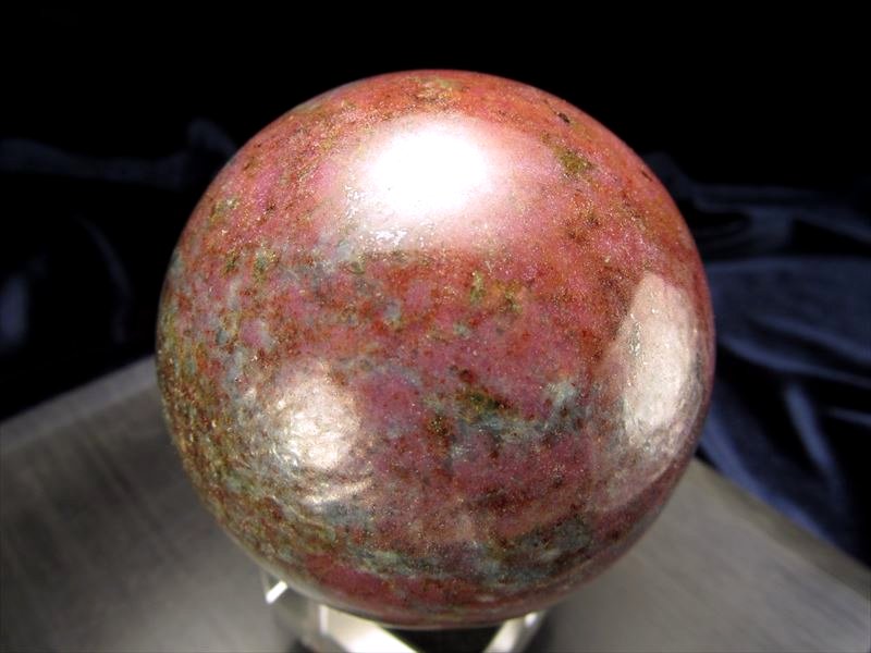 ルビーインカイヤナイト