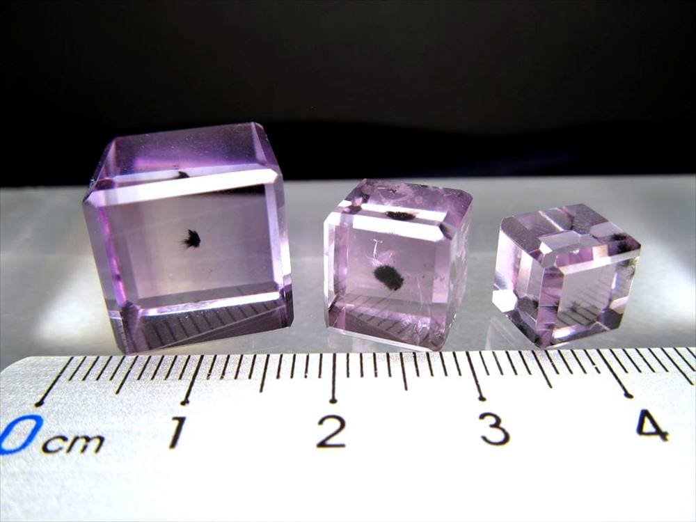 ロマネサイトインアメジスト