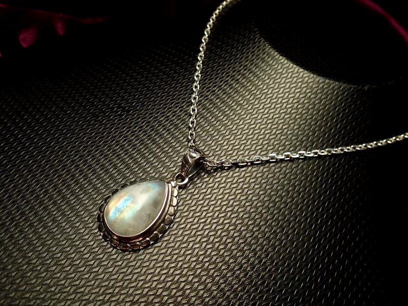 ムーンストーン