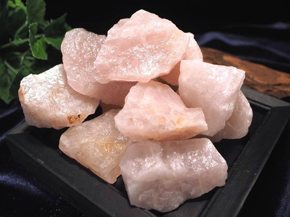 ローズクォーツ ロッククリスタル 紅石英 原石 マダガスカル