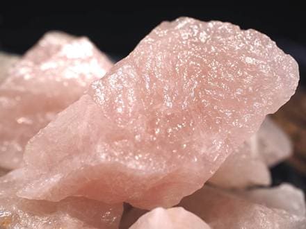 ローズクォーツ ロッククリスタル 紅石英 原石 マダガスカル