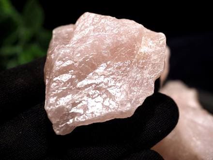 ローズクォーツ ロッククリスタル 紅石英 原石 マダガスカル